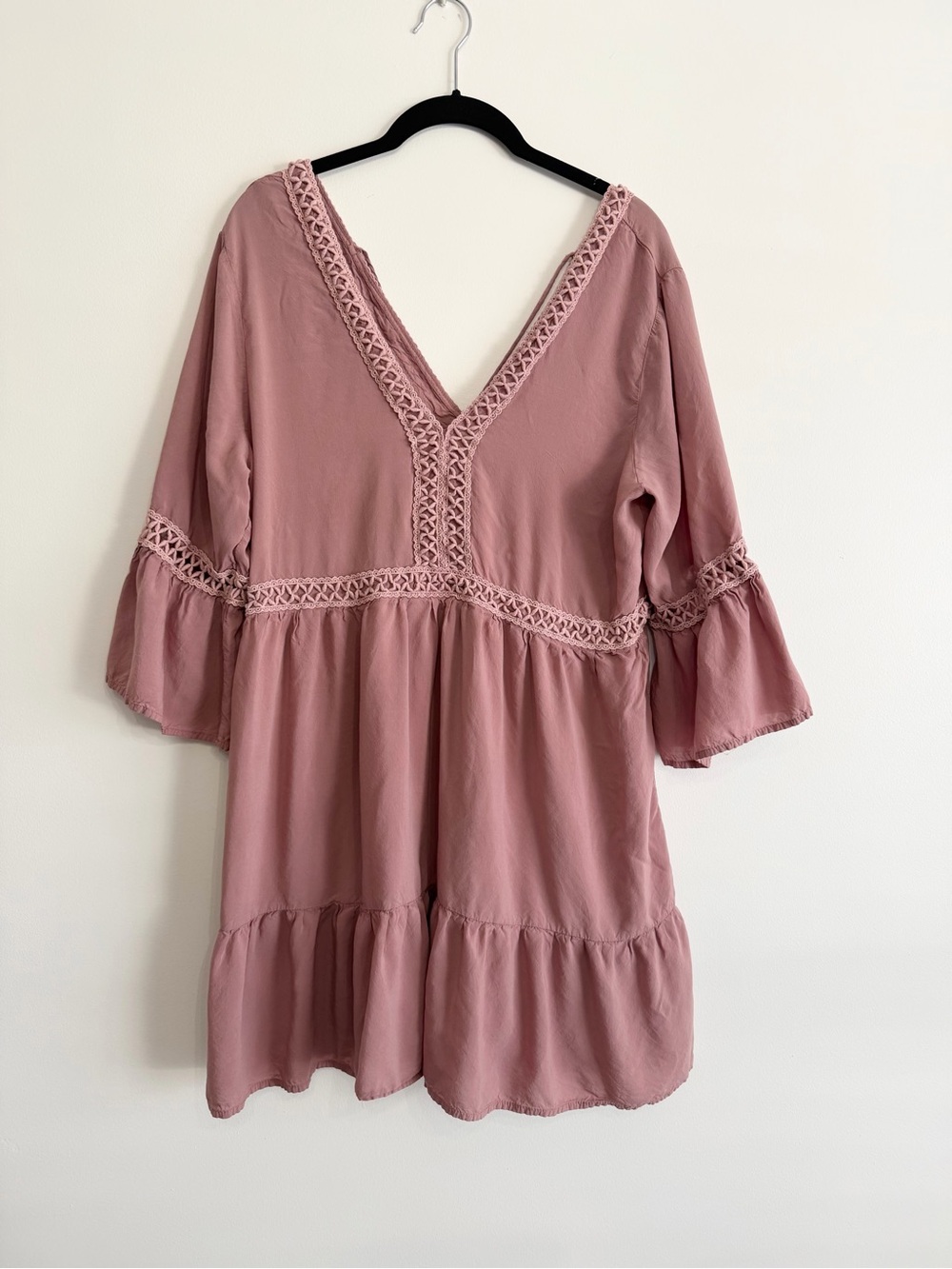 Jodifl Dusty Rose Boho Crochet Trim Bell Sleeve Tunic Dress M